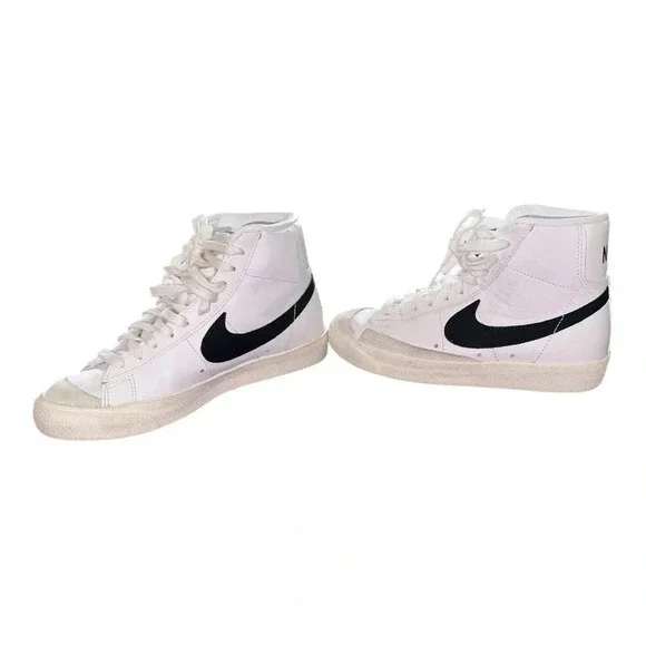 Nike Blazer Mid '77 size 5.5 - Picture 3 of 9